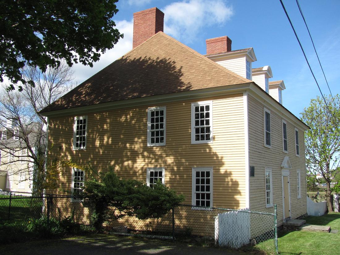 Wentworth Lear Historic Houses