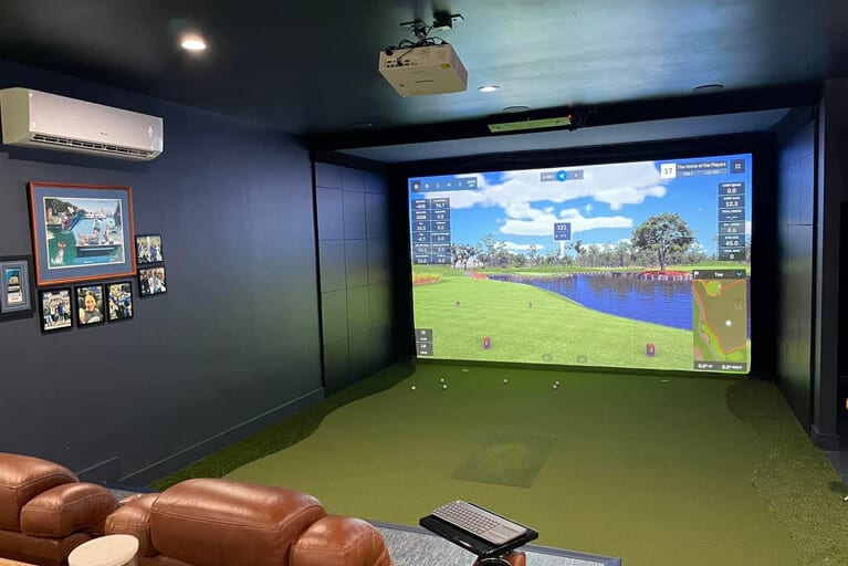 Golf simulator lounge