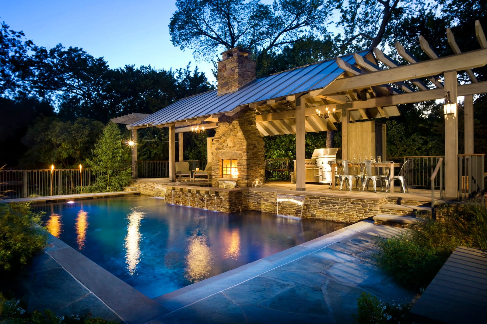 Outdoor living pool