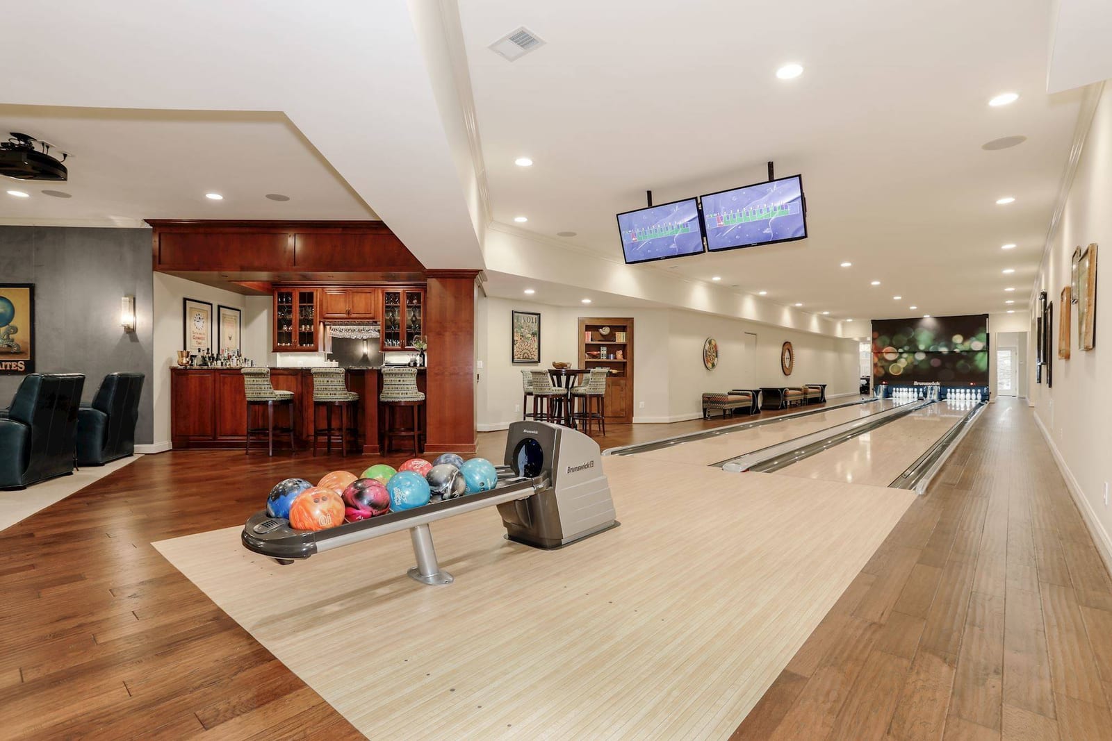 Large custom home virginia